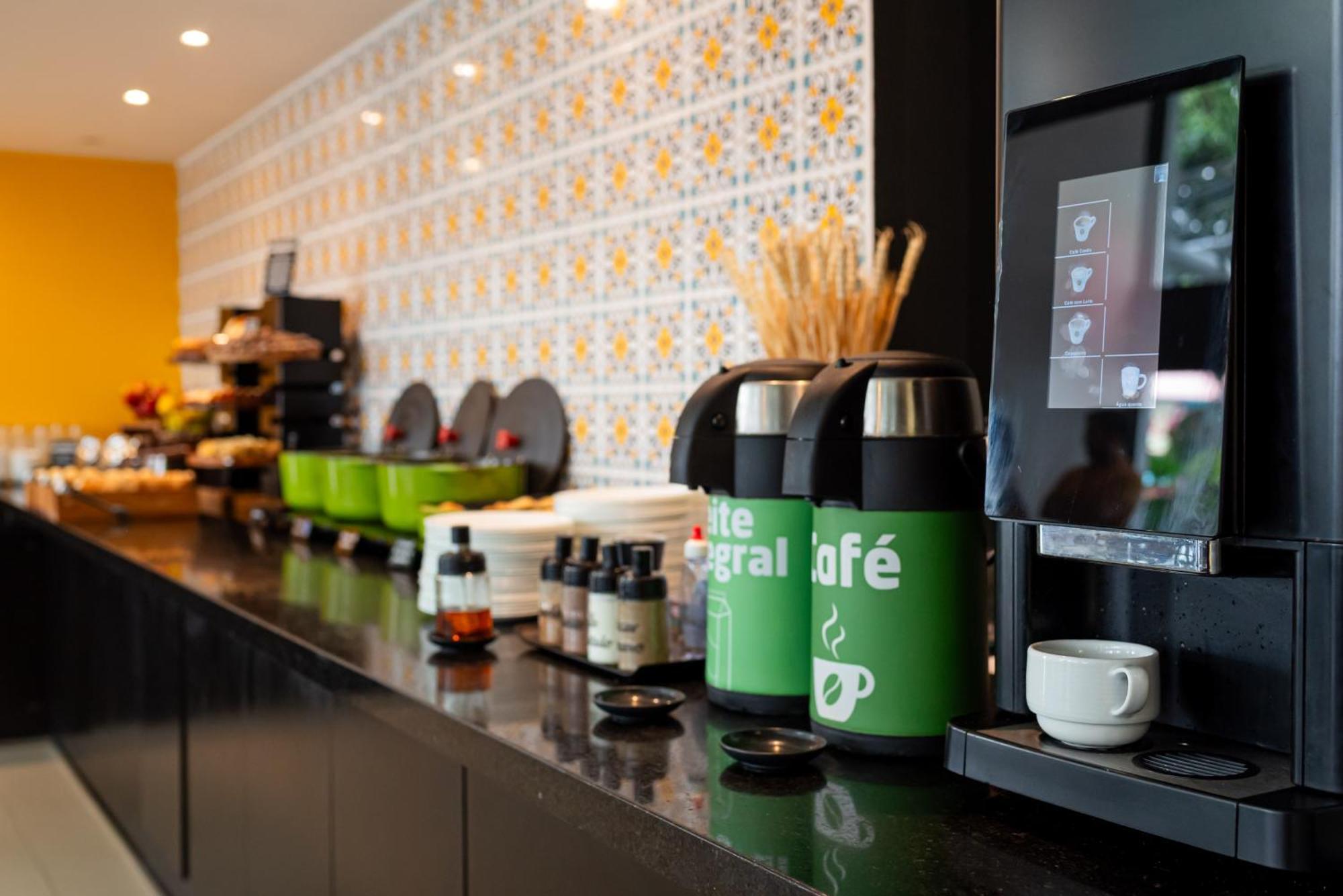 Ibis Styles Belem Nazare Hotel Екстериор снимка